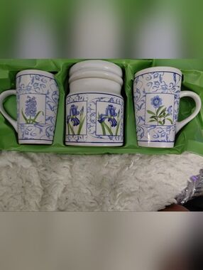 Sherwood Floral Ceramic Canister  3 Piece Set